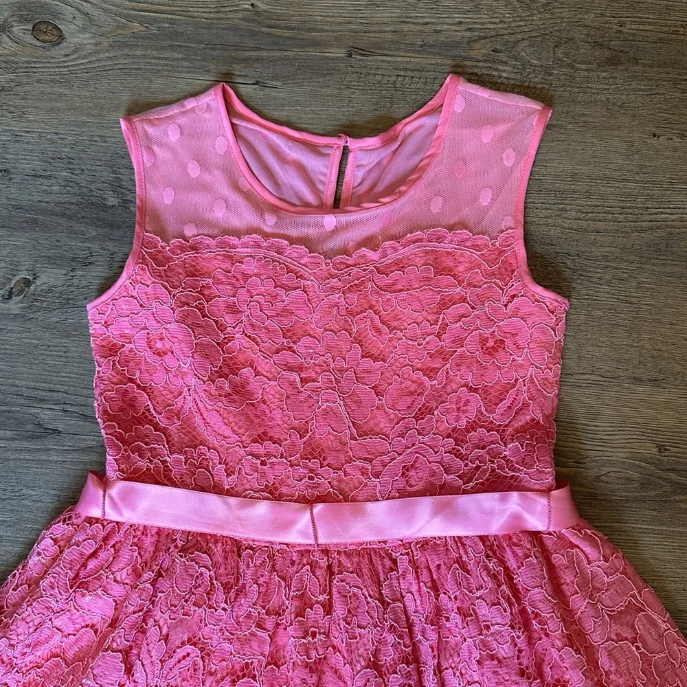 Beautiful Pink Sweetheart Front Pink Lace Dress w/ Satin Ribbon